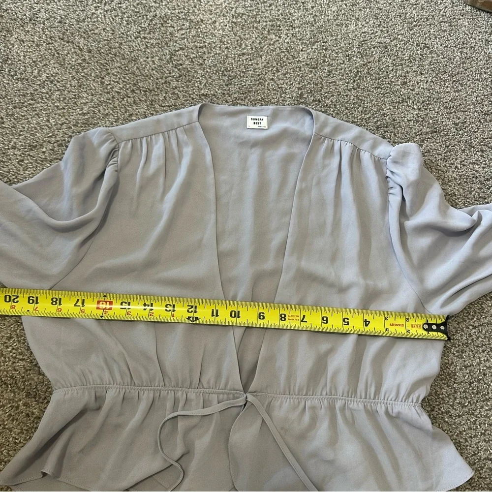 Sunday Best Kimberly Tie Front Blouse Large Lilac Grey NWT Aritzia - Picture 8 of 10